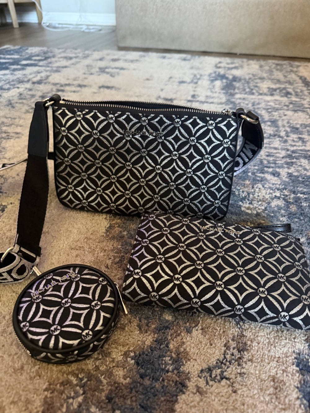 Michael kors purse and wallet